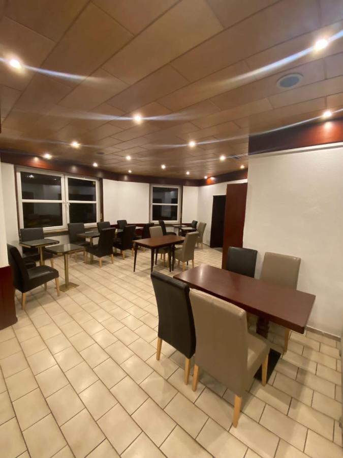 Brunnen Hotel Essen Exterior photo